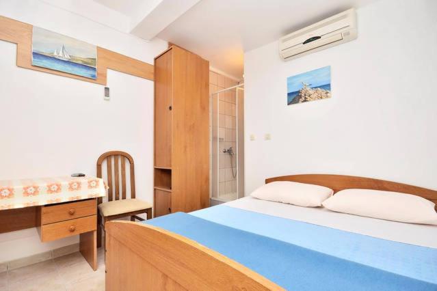 Omis Center Vila Εξωτερικό φωτογραφία